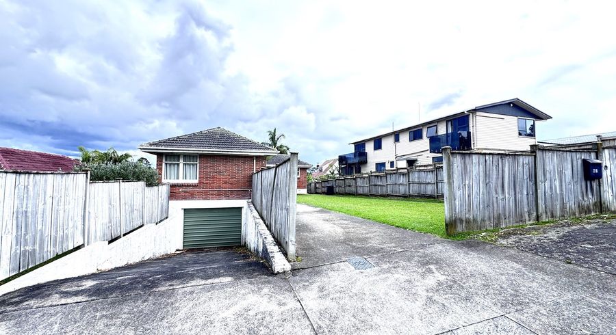  at 57 Lynbrooke Ave, Blockhouse Bay, Auckland City, Auckland
