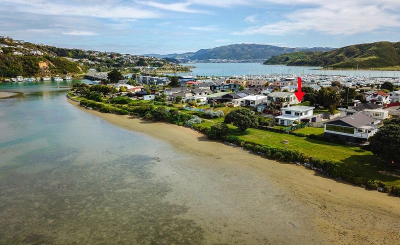  at 28 Mana Esplanade, Paremata, Porirua