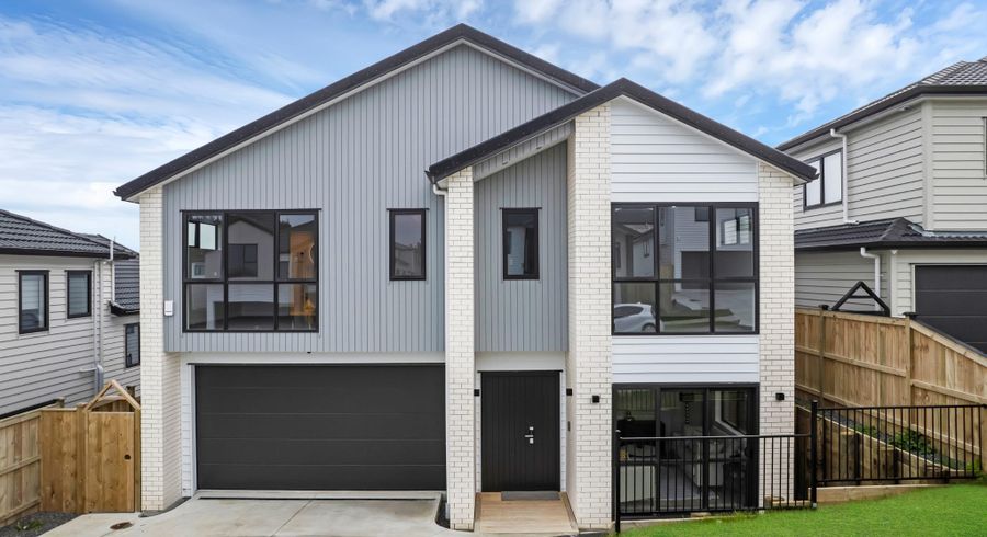  at 21 Hauhake Road, Flat Bush, Manukau City, Auckland