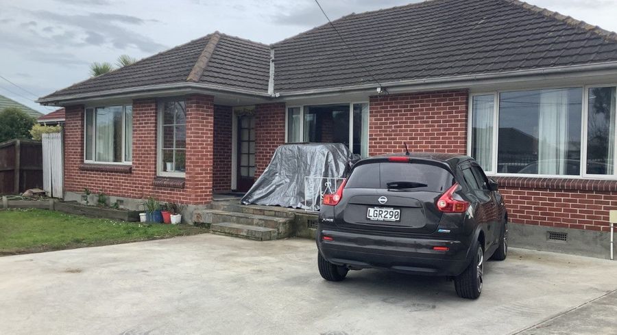  at 13 Morrison Avenue, Northcote, Christchurch