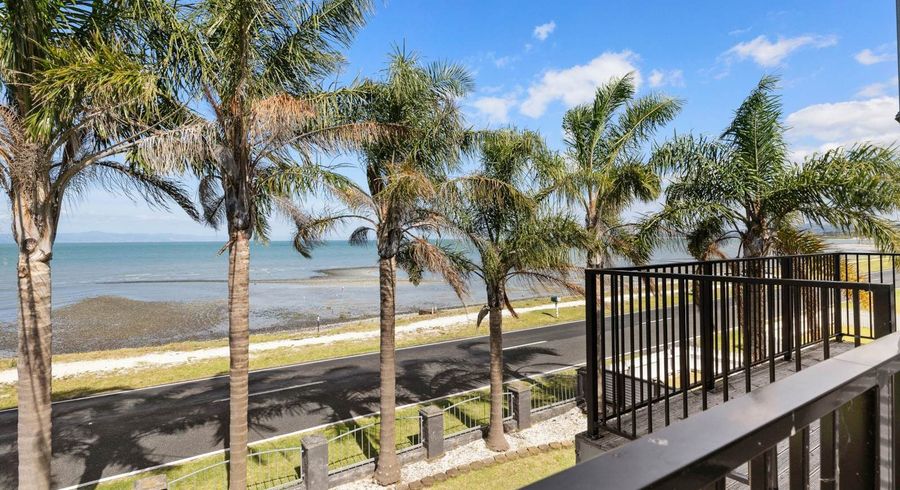  at 889 East Coast Road, Kaiaua, Franklin, Auckland