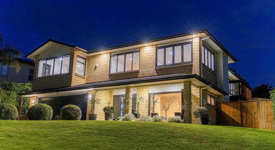  at 13 Henriette Place, The Gardens, Manukau City, Auckland