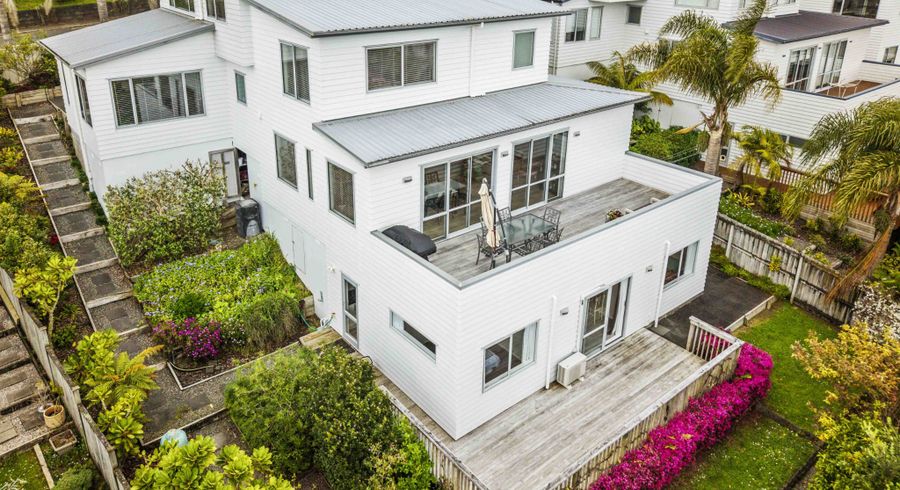  at 114 Fairview Avenue, Fairview Heights, North Shore City, Auckland