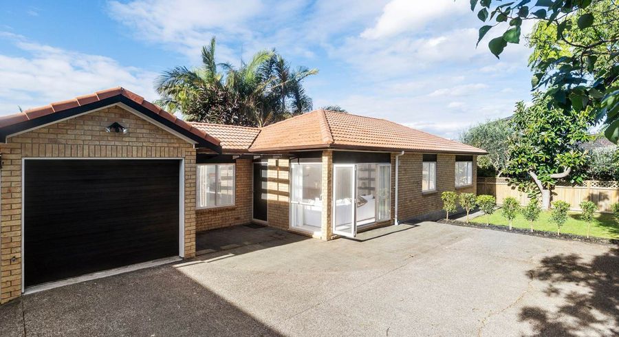  at 16A Alberta Street, Point Chevalier, Auckland City, Auckland