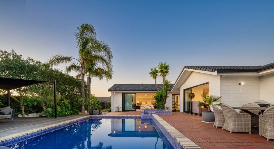  at 12 Oleander Point, Farm Cove, Auckland