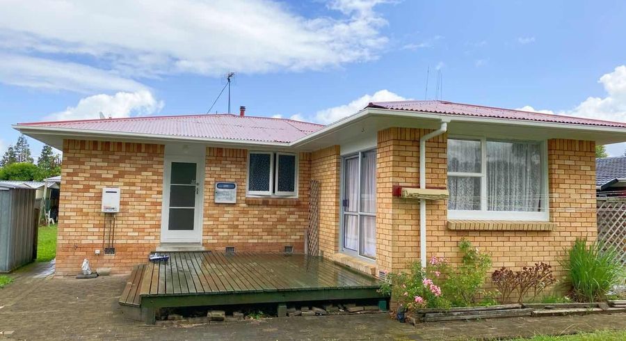  at 28 Regent Street, Silverdale, Hamilton