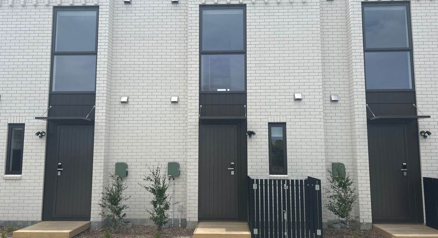  at 8/3 Tapu Road, Huapai, Kumeu