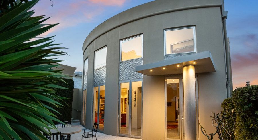  at 6 Wesley Road, Kelburn, Wellington, Wellington