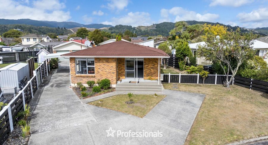  at 15A Bonnie Glen Crescent, Ebdentown, Upper Hutt, Wellington