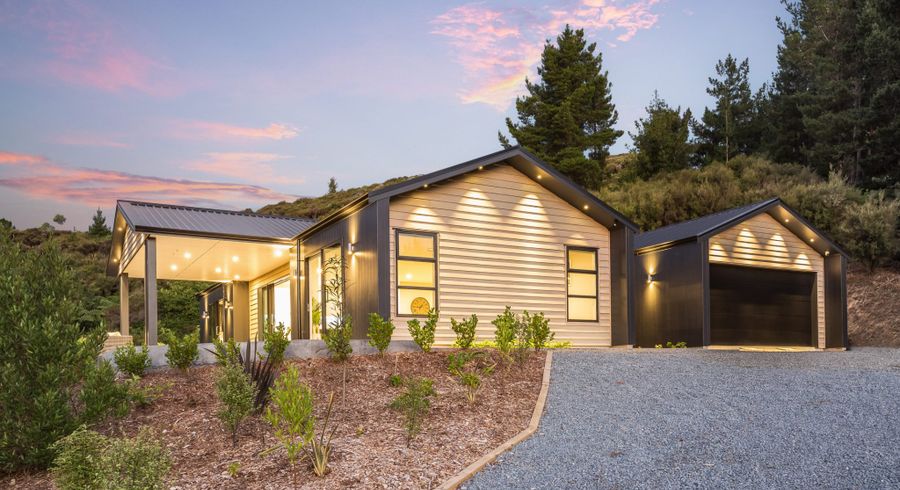  at 20B Stroma Way, Timberlea, Upper Hutt