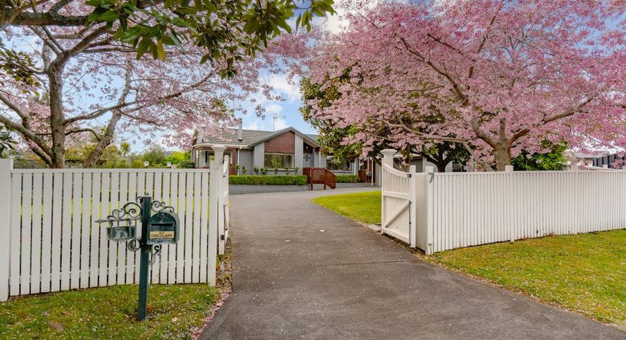 at 7 Sunny Crescent, Huapai, Kumeu