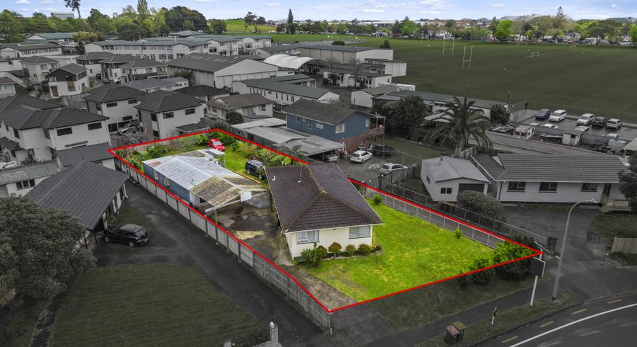  at 80 Ferndown Avenue, Papatoetoe, Manukau City, Auckland