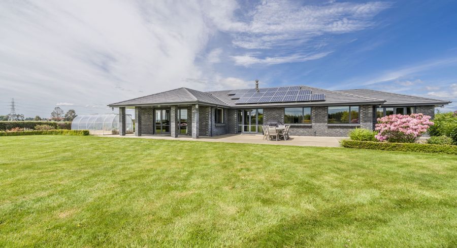  at 115 Mill Road South, Seaward Bush, Invercargill