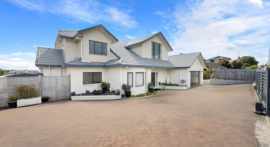  at 216 Whitford Road, Shamrock Park, Manukau City, Auckland