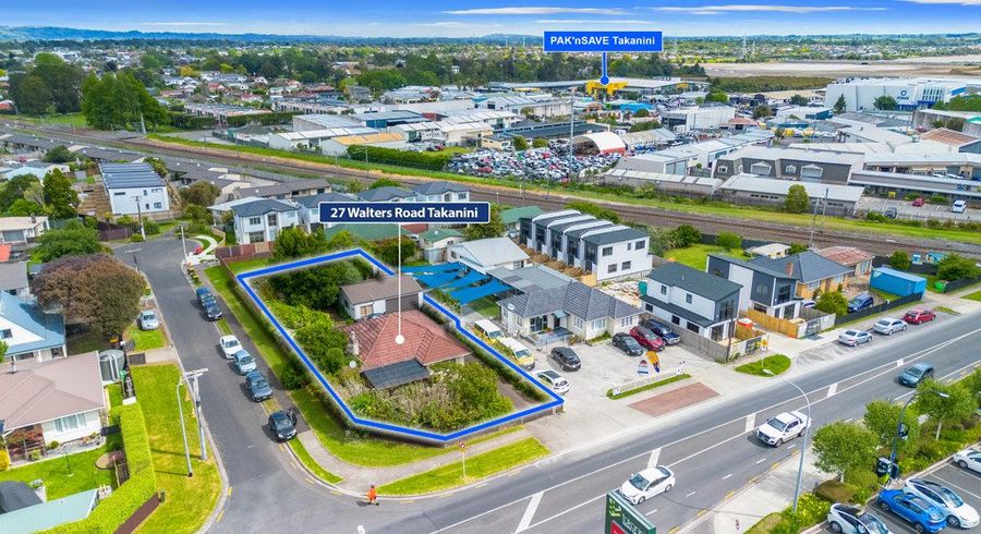  at 27 Walters Road, Takanini, Auckland