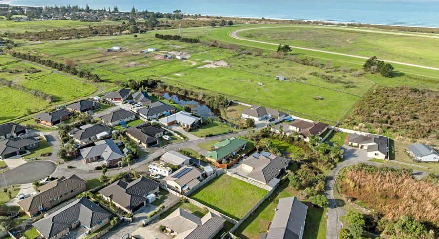  at 17 Dune Lake Place, Ruakaka, Whangarei, Northland