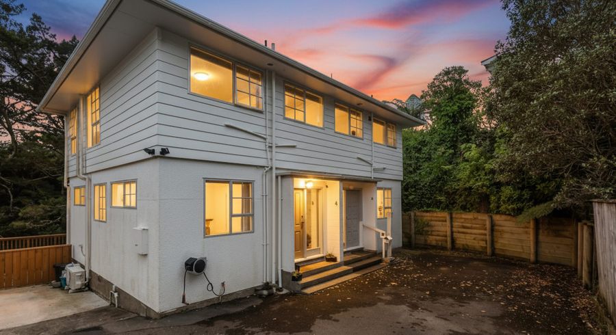  at 6 Cyril Way, Paparangi, Wellington, Wellington