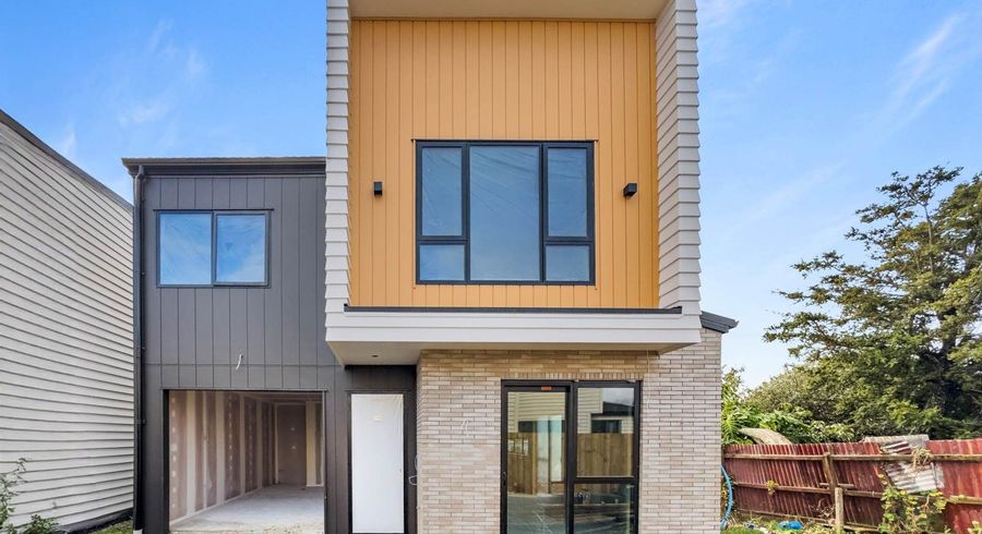  at Lot 5/27 Rosebank Road, Papatoetoe, Manukau City, Auckland