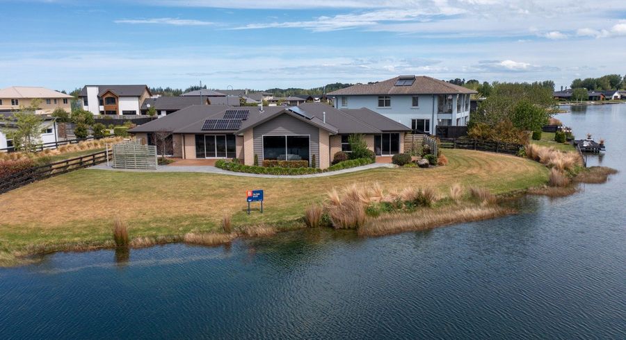  at 61 Ludlow Drive, Huntingdon, Ashburton, Canterbury