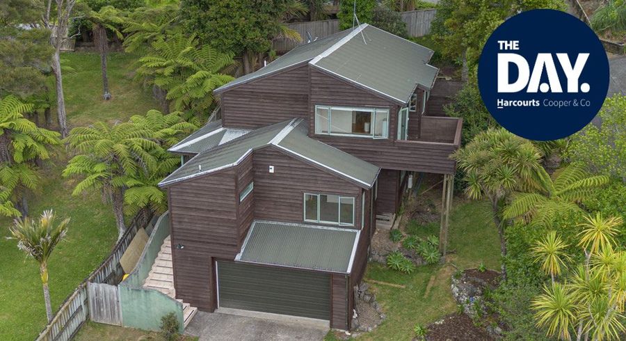  at 30 Glenwood Avenue, Birkenhead, North Shore City, Auckland