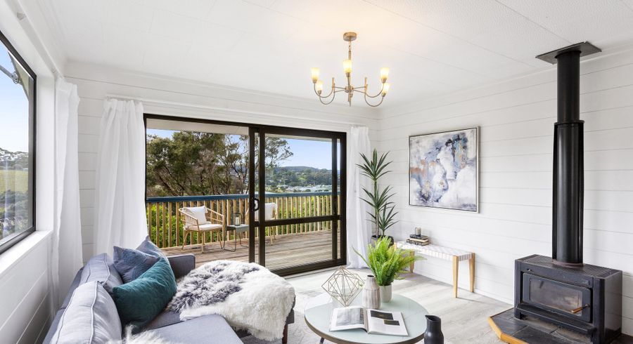  at 17 Causeway Road, Surfdale, Waiheke Island