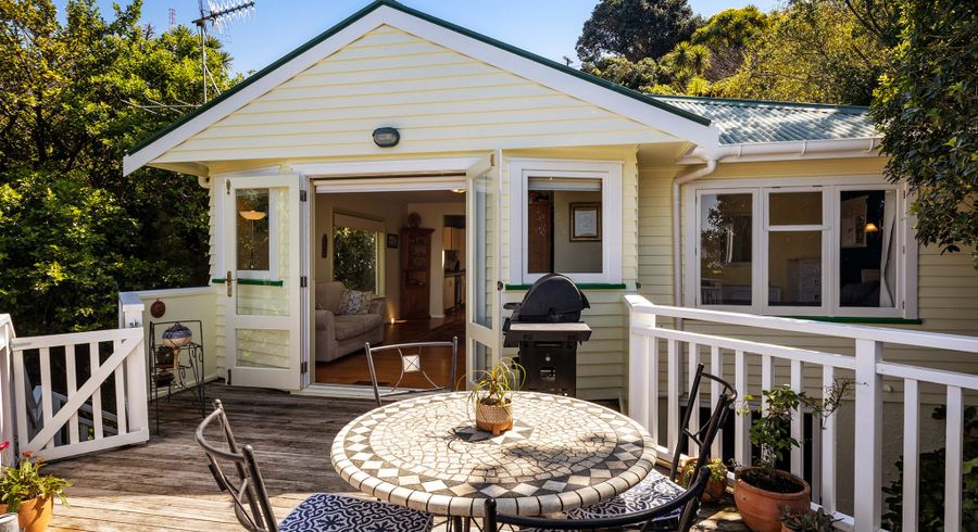  at 5 Alexandra Road, Roseneath, Wellington