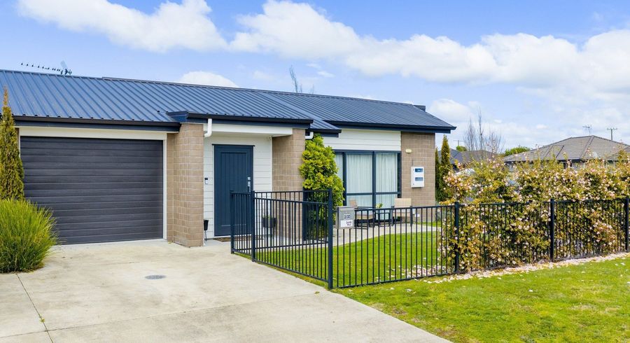  at 33B Saxbys Road, Glenview, Hamilton, Waikato