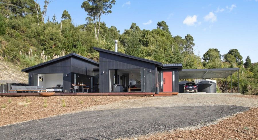  at 2448 Hunua Road, Papakura