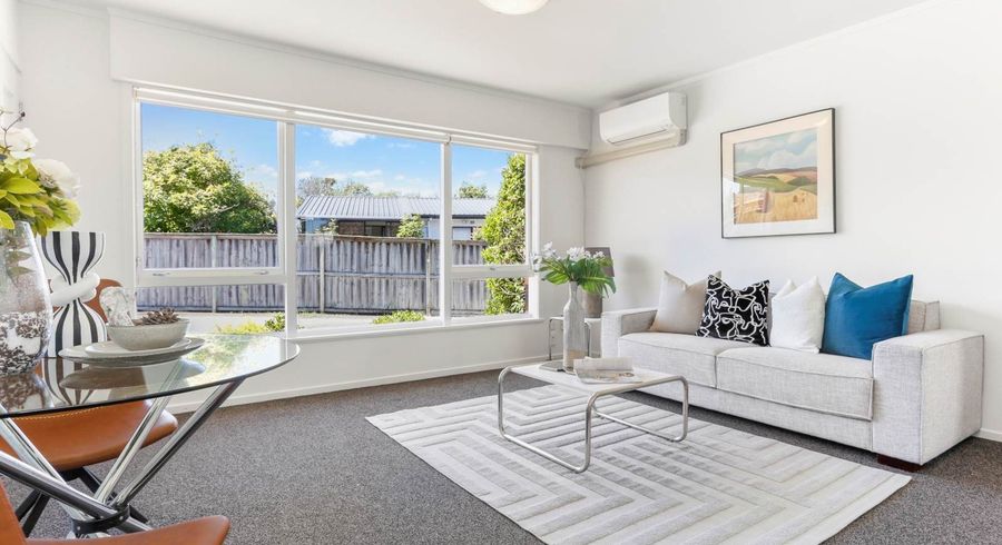  at 2/8 Paul Place, Pakuranga, Manukau City, Auckland