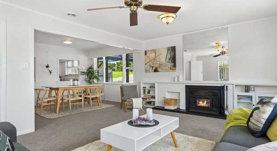  at 1886 State Highway 1, Kaiwaka