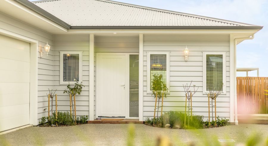  at 7 Karearea Avenue, Waikanae