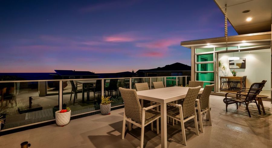  at 2/5 Beach Street, Fitzroy, New Plymouth