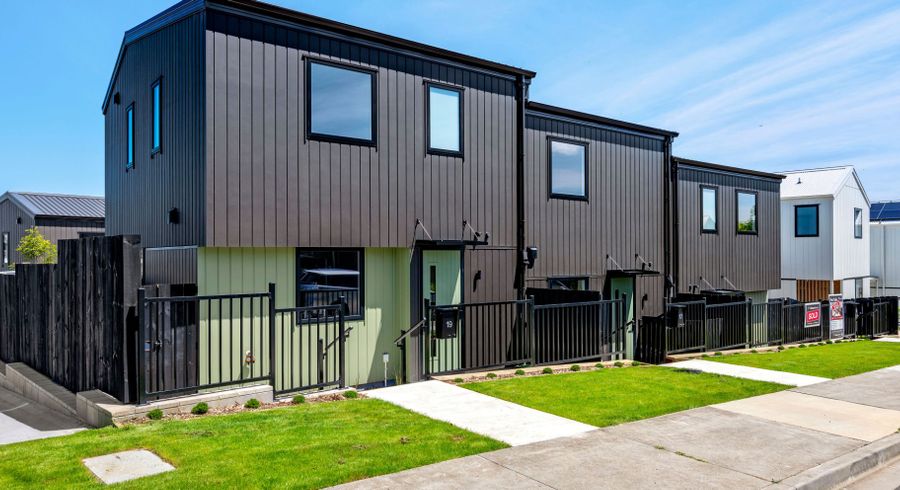  at 19 Burnett Avenue, Mount Roskill, Auckland City, Auckland