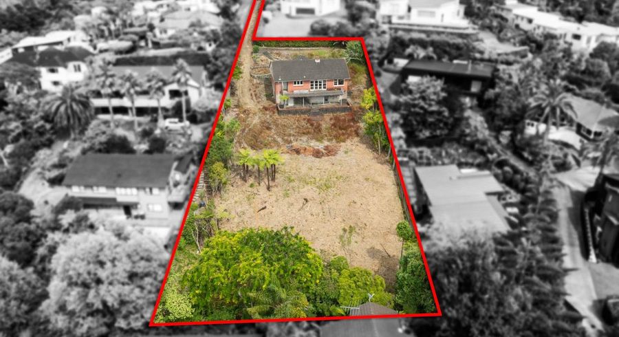  at 28 Parr Terrace, Castor Bay, North Shore City, Auckland