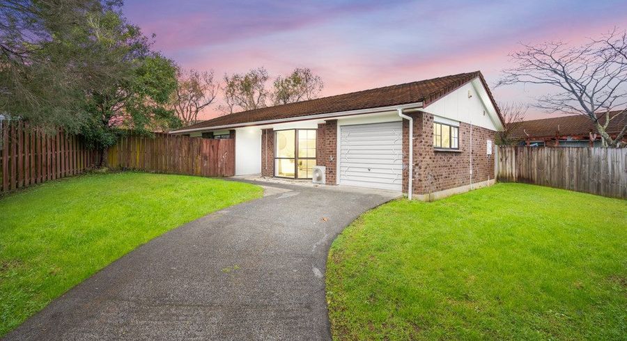  at 52 Aviemore Drive, Highland Park, Auckland