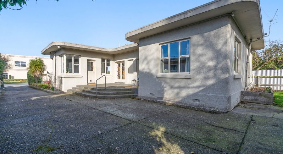  at 500 Tay Street, Hawthorndale, Invercargill