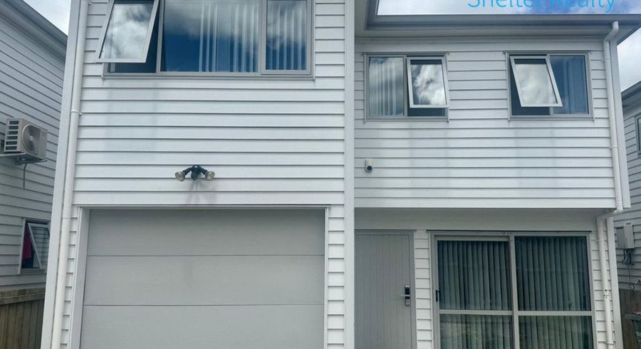  at 271B Te Atatu Road, Te Atatu South, Waitakere City, Auckland