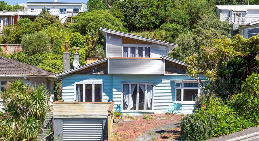  at 11 Valley Street, Island Bay, Wellington