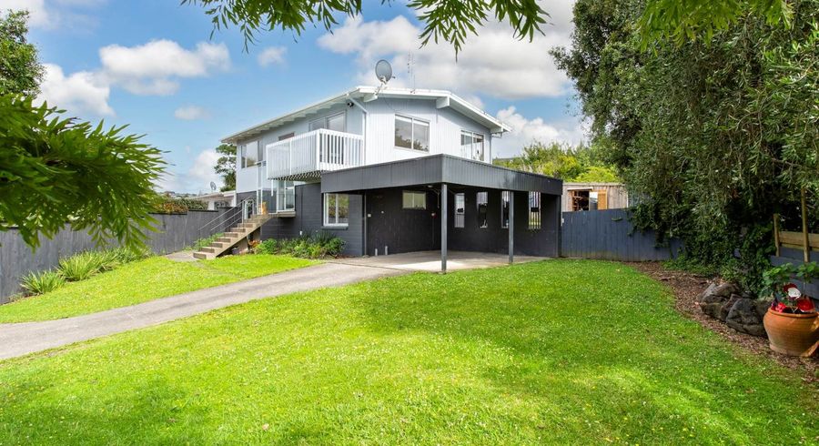  at 2/29 Sealy Road, Torbay, North Shore City, Auckland