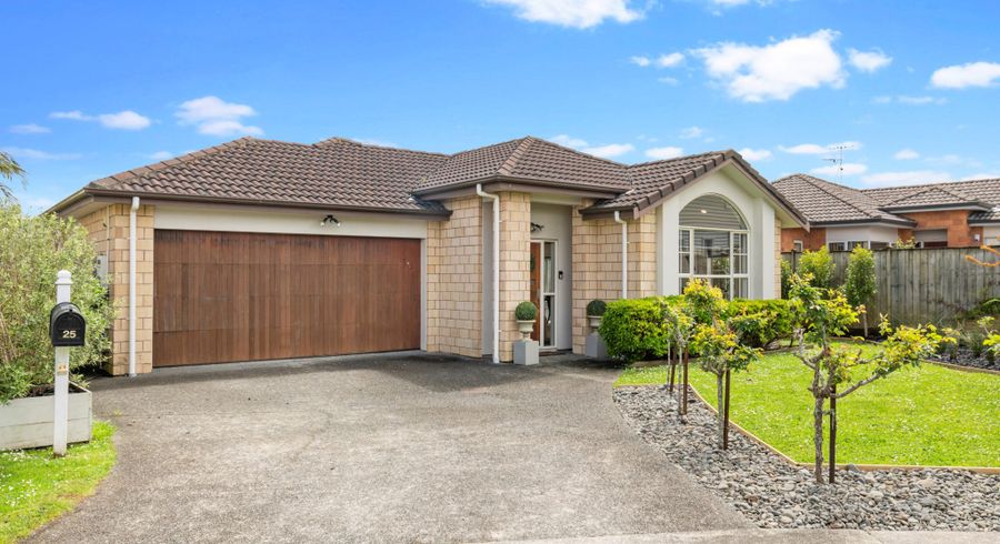  at 25 Stamford Crescent, Flat Bush, Auckland