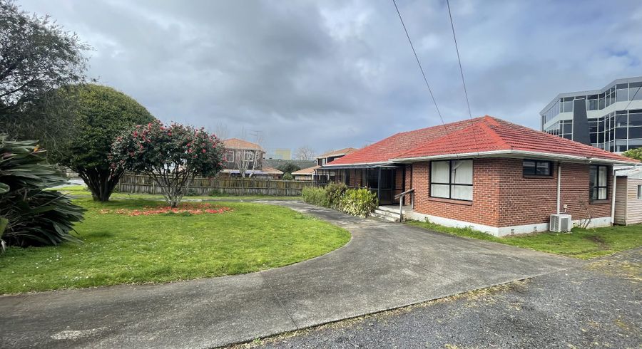  at 39 Main Highway, Ellerslie, Auckland
