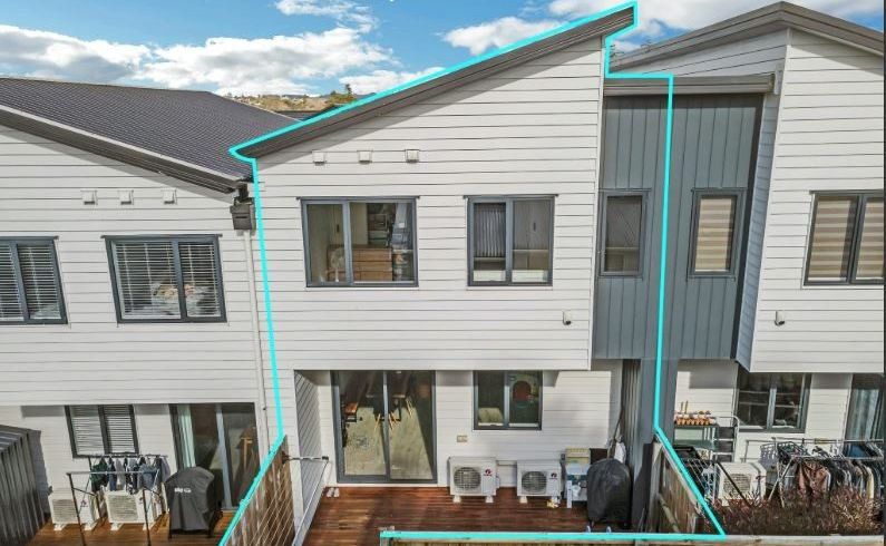  at 9D Epping Road, Henderson, Waitakere City, Auckland