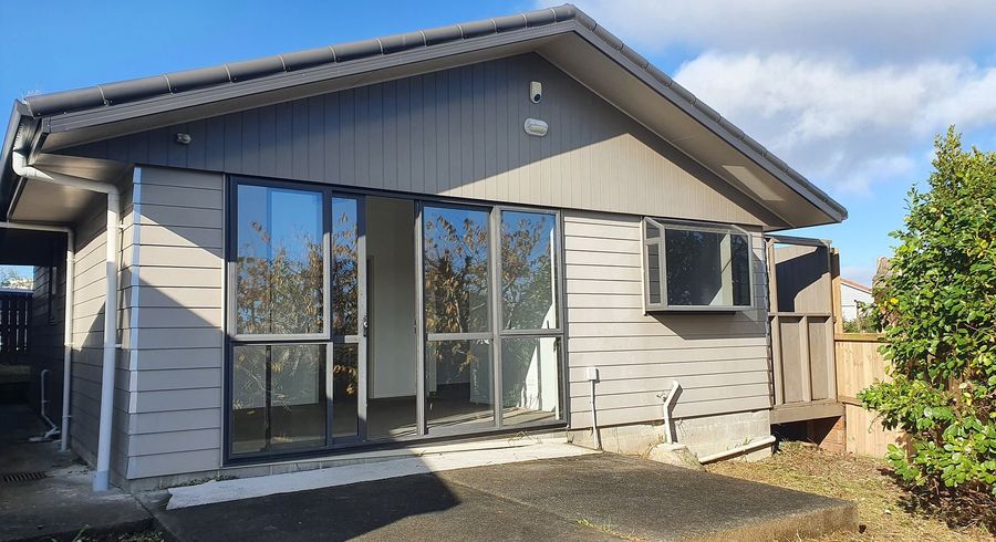  at 27A Pahi Place, West Harbour, Waitakere City, Auckland