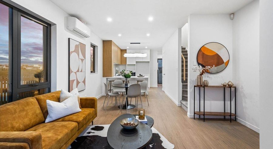  at 208 Henwood Road, Westgate, Waitakere City, Auckland