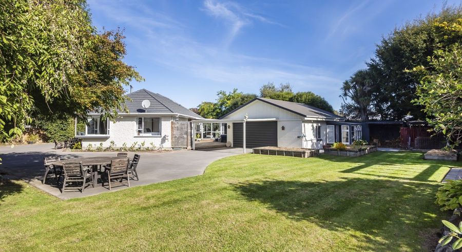  at 76 Isleworth Road, Bishopdale, Christchurch