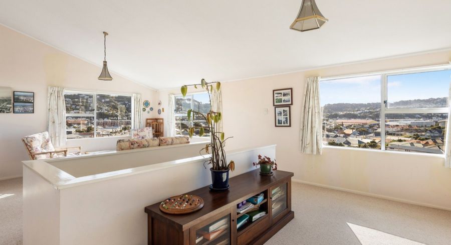  at 36 Lonsdale Crescent, Rongotai, Wellington