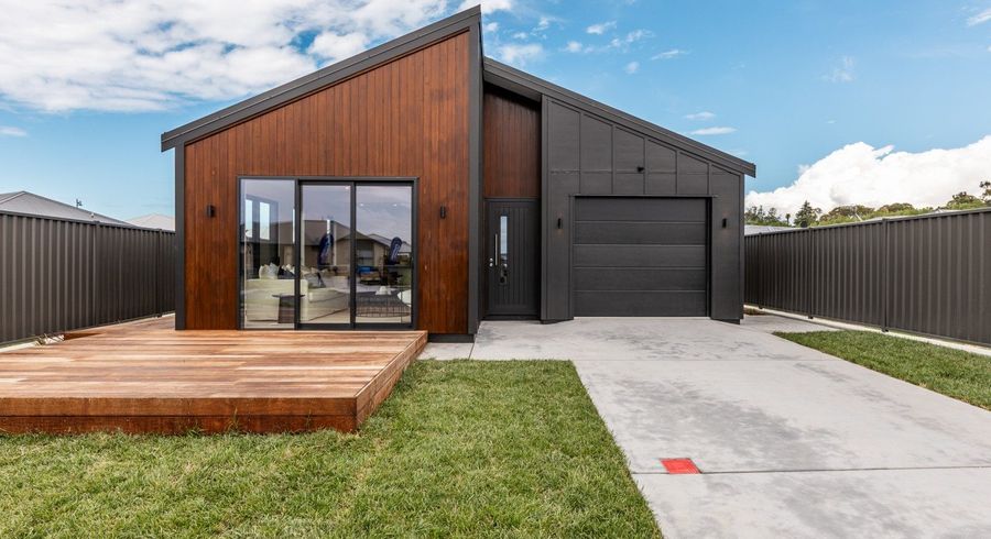  at 6 Tutira Place, Poraiti, Napier, Hawke's Bay