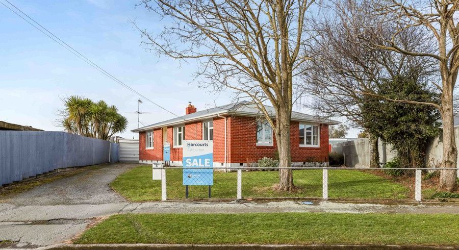 at 8 Pratley Crescent, Hampstead, Ashburton, Canterbury