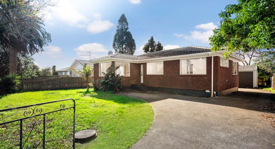  at 13 Desmond Place, Otara, Auckland