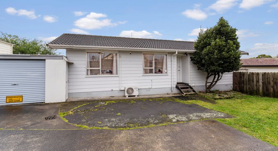  at 2/9 Heathberry Close, Papatoetoe, Manukau City, Auckland